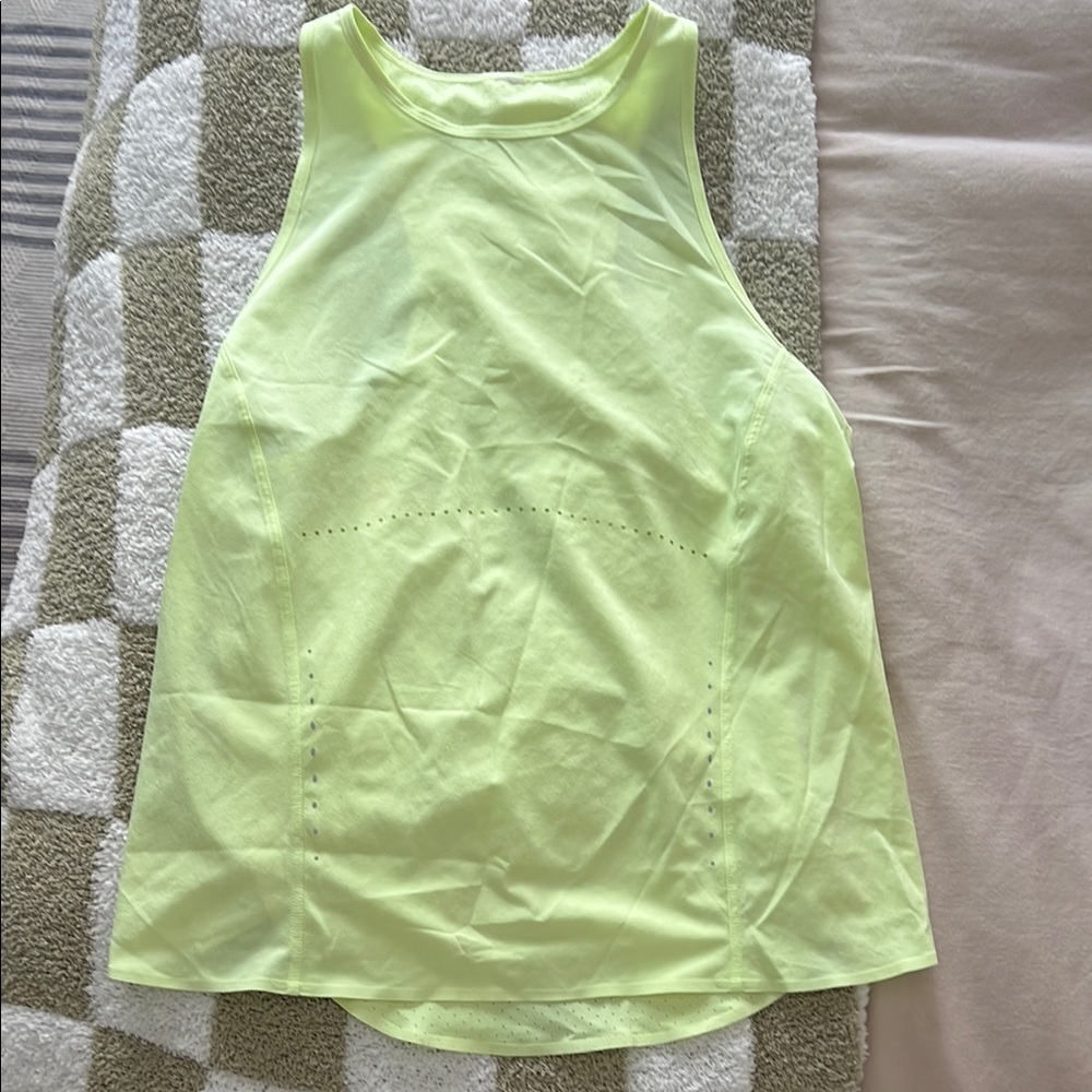 Lululemon Swift tank